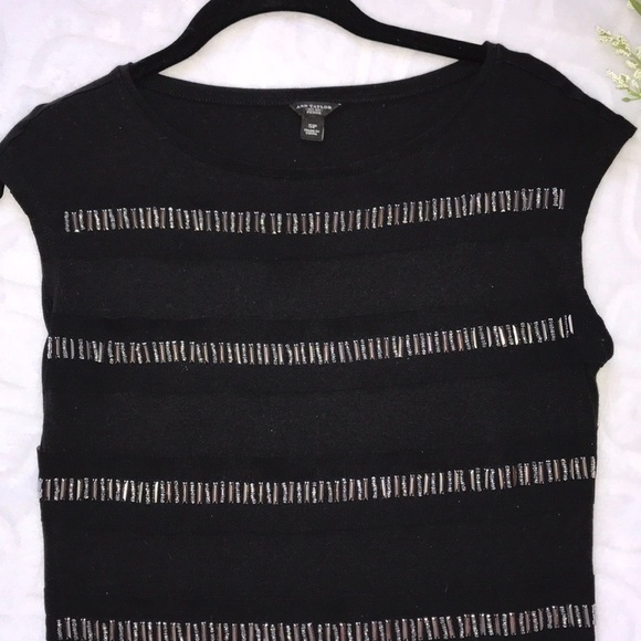 ANN TAYLOR Black Beaded Cap Sleeve Top Size SmallP - Picture 3 of 8